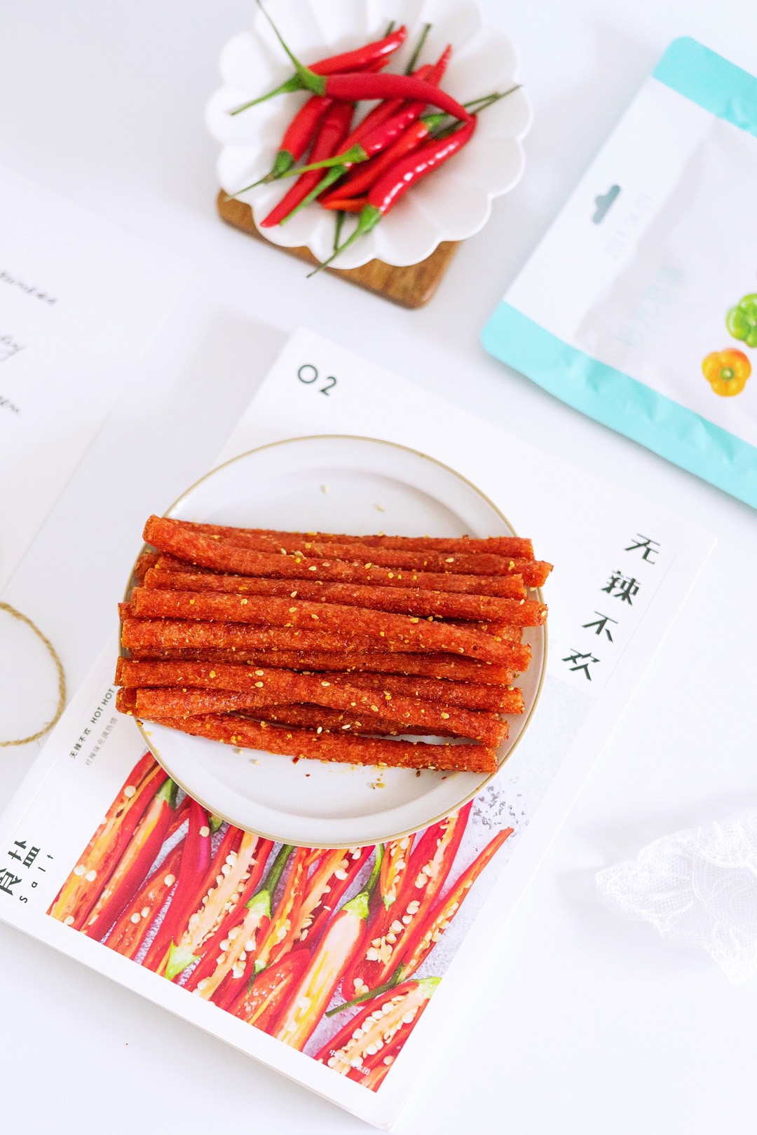 拾光悠味，拾光悠味官網(wǎng)，拾光悠味網(wǎng)紅辣條，網(wǎng)紅辣條，口紅辣條，網(wǎng)紅辣條代理，辣條品牌，手工辣條，休閑零食，休閑零食加盟